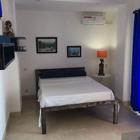 Komodo Apartment Labuan Bajo Exterior photo